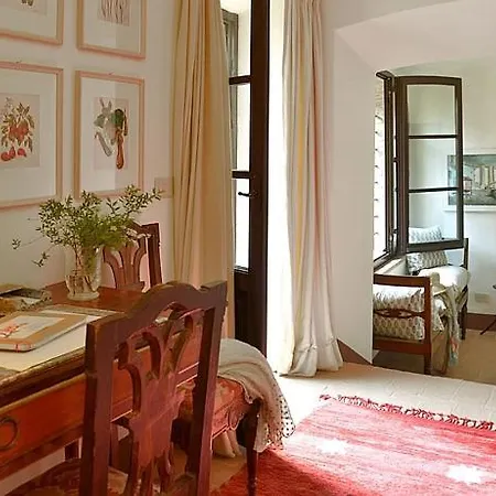 Sleeps 8 Pool Wifi شقة Fighine